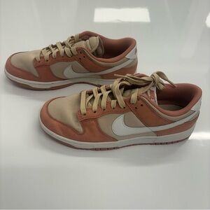 Nike Dunk Low Men’s Size 10 Tan Rust Orange Earth Tone Sneakers